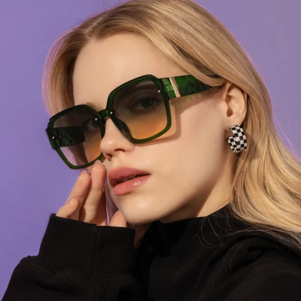 Motorcycle 2pcs Classics Square Large Frame Sun Glasses Female Outdoor Personalized Sunglasses Retro Mesh Leg Gradient Goggles - Image 3